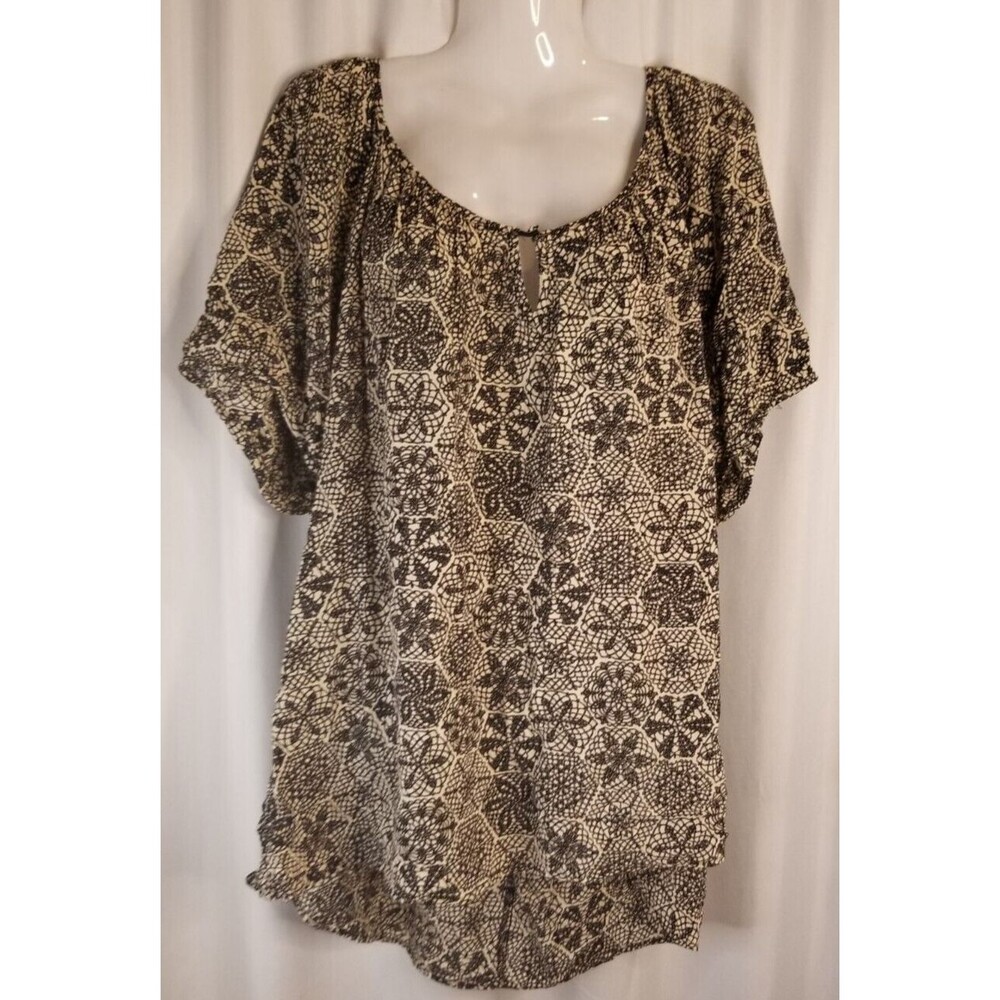 Women's  Blouse Top Floral Black Grand & Greene Cap Sleeve Size 3X